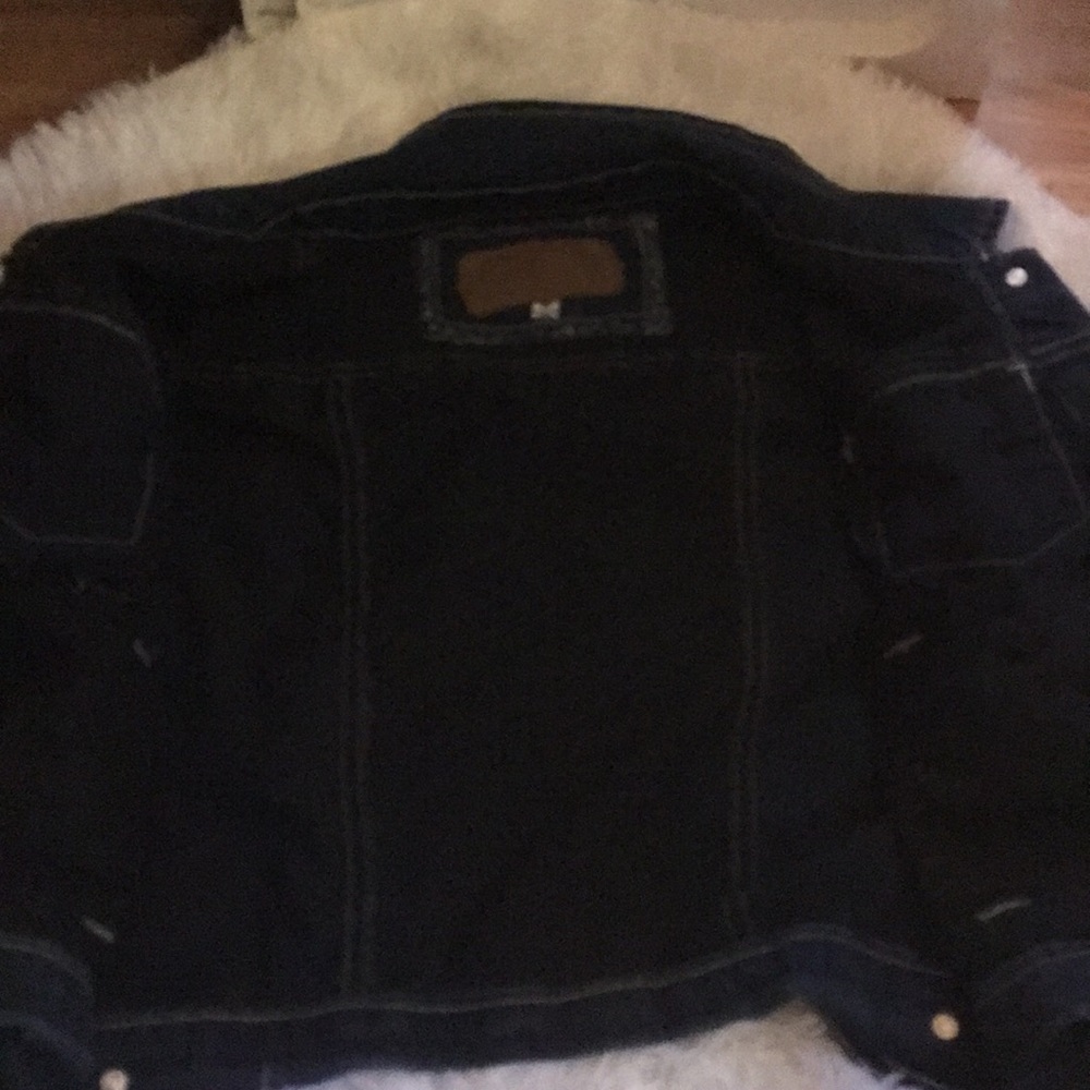 Jean jacket - Picture 2 of 3